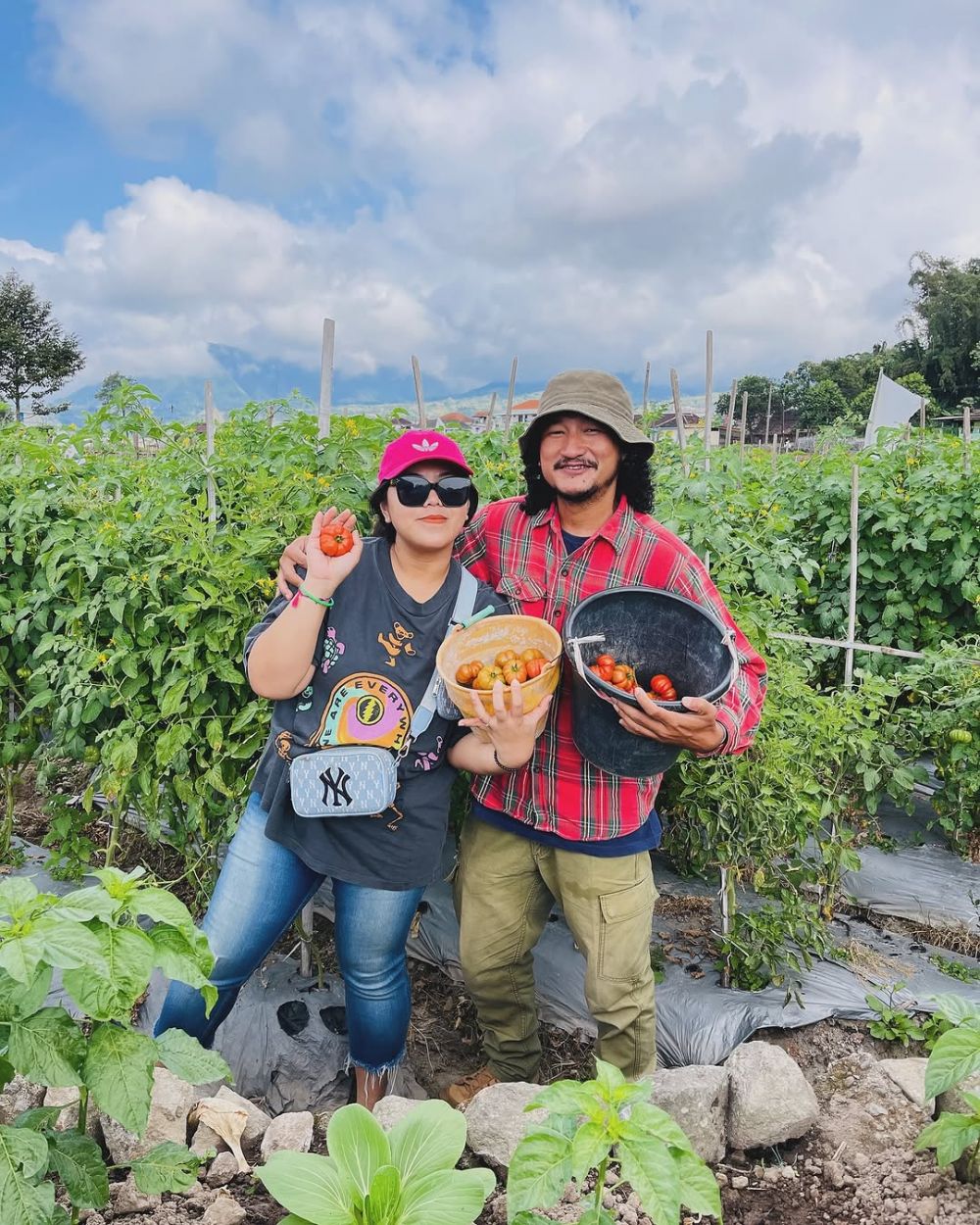 Tolak tawaran syuting usai 3 tahun vakum, alasan Isa Bajaj pilih tinggal di kampung ini bikin haru