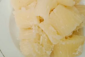 Ternyata modal 2 bahan dapur, ini cara bikin singkong rebus empuk merekah kayak direbus berjam-jam