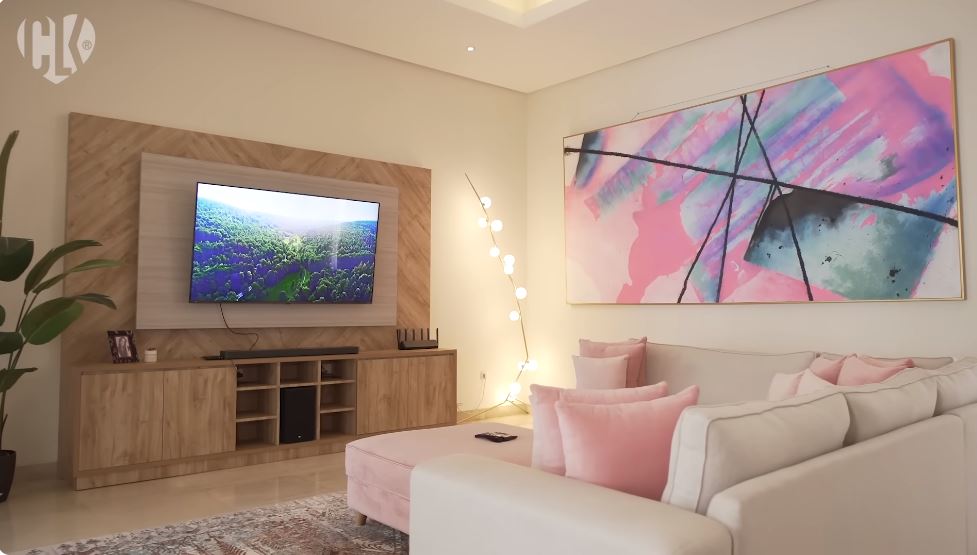 Punya rumah 3 hektar, ini 7 potret ruang tamu hunian Cinta Laura khusus buat orang yang sudah mandi