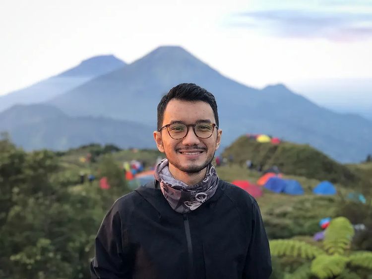 Jebolan Idola Cilik ini pilih jadi pegawai BUMN daripada jadi penyanyi, ini 11 potret terbarunya