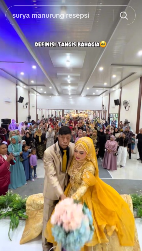 Ingat Surya Manurung pengidap sindrom langka? Kini gelar pesta nikah selang 2 tahun akad, 9 potretnya