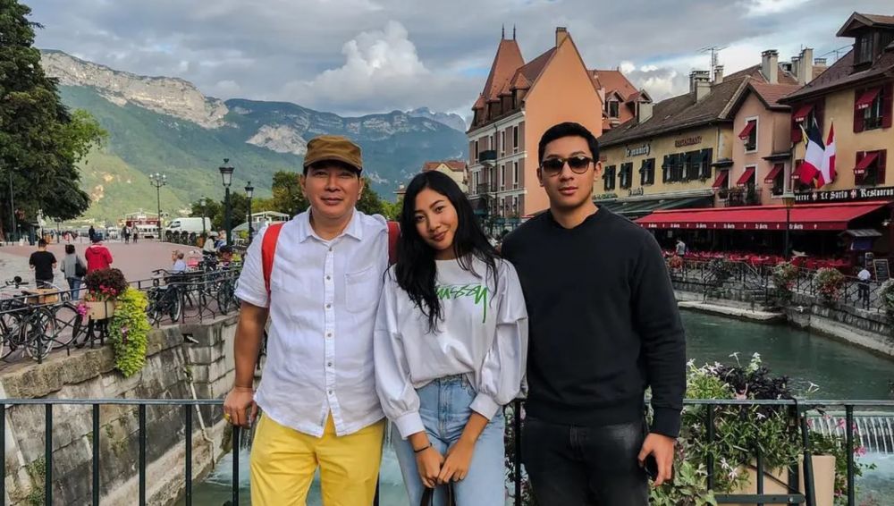 Sandy Harun sebut Ida Iasha adalah ibu kedua Putri Modiyanti, ungkap jadi istri baru Tommy Soeharto