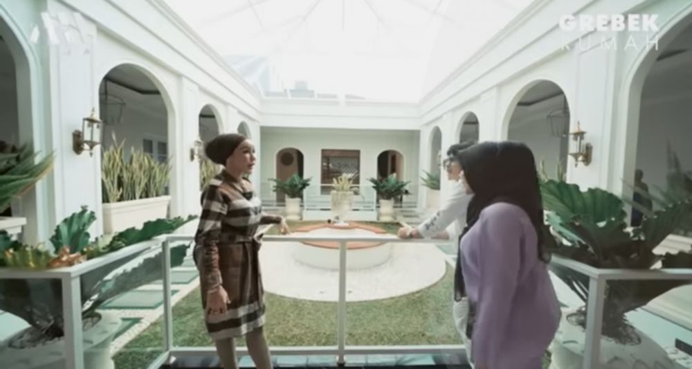 Punya kamar mandi Rp 1,4 M, intip 12 potret rumah mewah bos skincare Rizky Ananda Musa