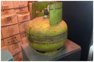 Trik agar gas elpiji bocor berhenti mendesis tanpa ditambal karet gelang, cuma pakai 1 alat sederhana