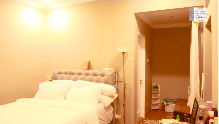 11 Potret kamar Aaliyah Massaid sebelum menikah, minimalis dan simpel banget