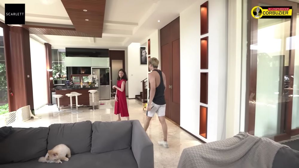 Dulu jadi pesulap dibayar Rp 50 ribu kini punya hunian megah, ini 9 potret dapur rumah Deddy Corbuzier