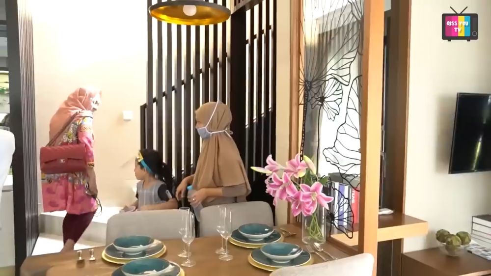 Ayu Ting Ting beri Assyifa Nuraini rumah Rp 2,5 M, 9 potret dapurnya punya fasilitas lengkap modern