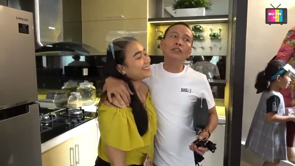 Ayu Ting Ting beri Assyifa Nuraini rumah Rp 2,5 M, 9 potret dapurnya punya fasilitas lengkap modern