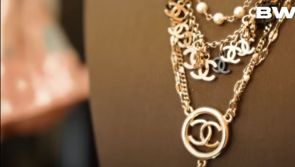 Bak kamar presidential suite hotel bintang 5, 11 potret kamar tidur Helena Lim ini fasilitasnya mewah