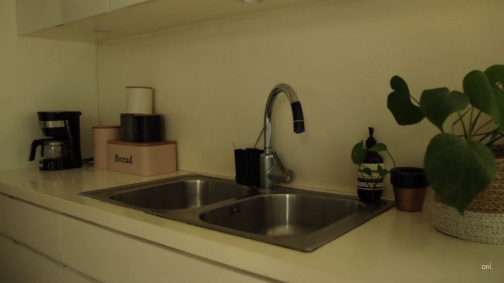 Didesain ada ruang 'masak' khusus anak, 11 potret dapur Alice Norin ini bikin emak-emak mupeng