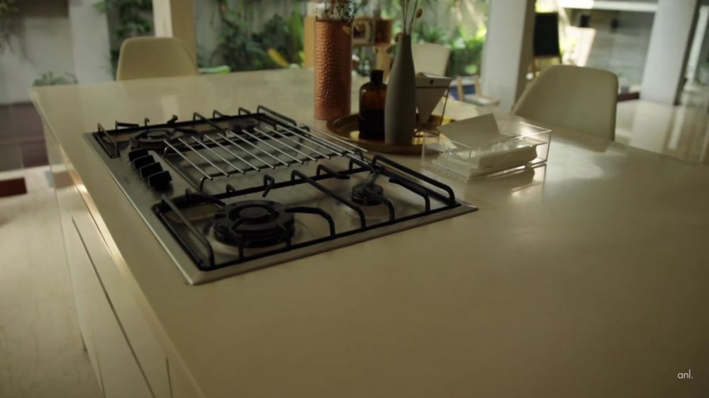 Didesain ada ruang 'masak' khusus anak, 11 potret dapur Alice Norin ini bikin emak-emak mupeng