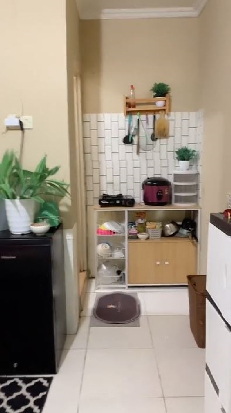 Kamar kos-kosan Rp600 ribu usai di makeover ini hasil estetik parah, 7 potretnya bikin takjub