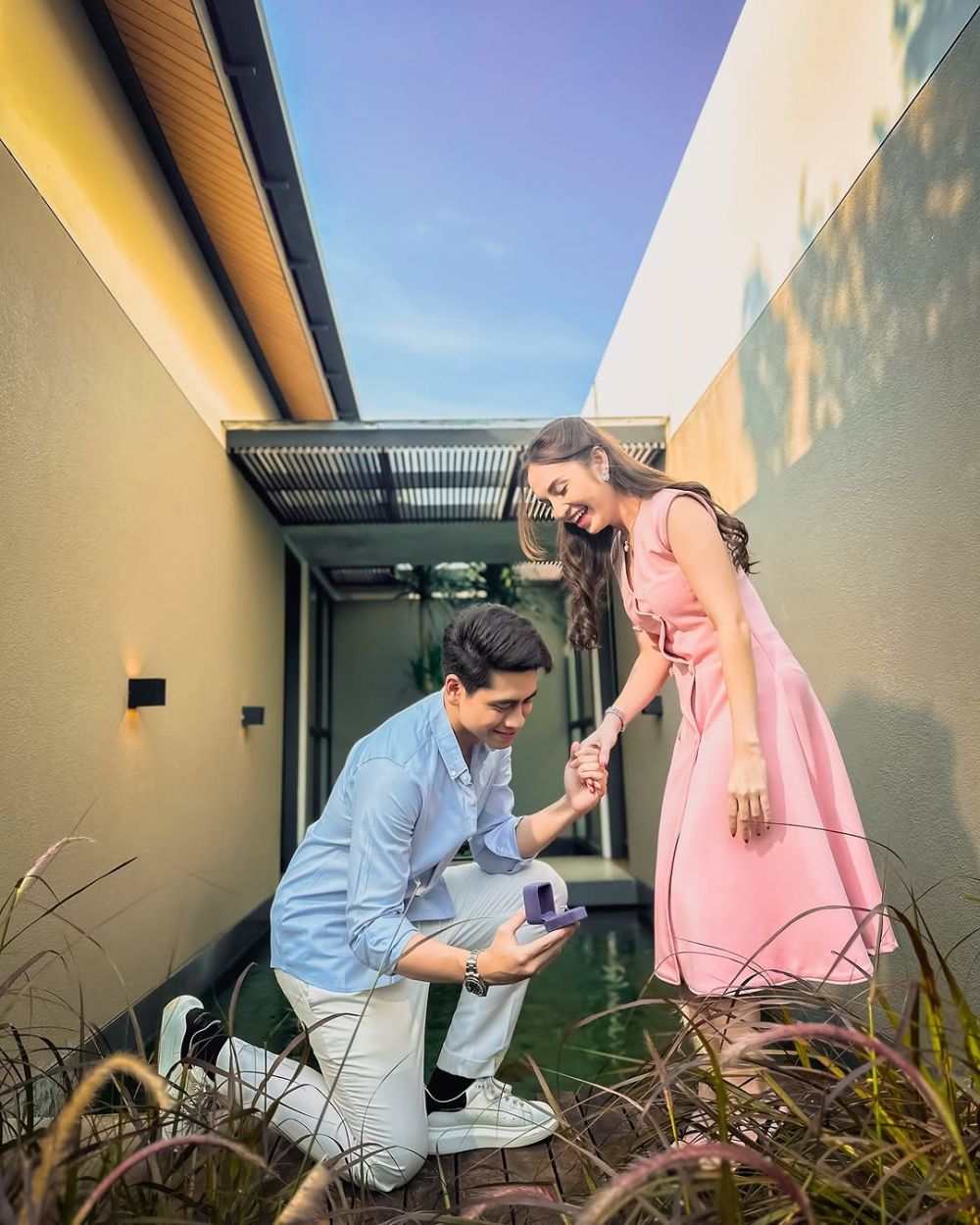 9 Momen Athalla Naufal tiba-tiba lamar Elina Joerg, komentar Venna Melinda bikin warganet ragu