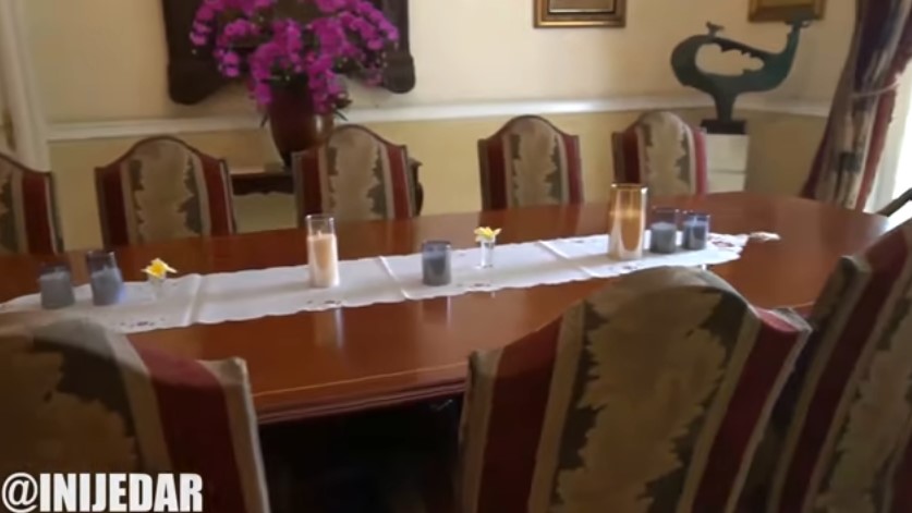 Tinggal di rumah Rp200 M usai dinikahi konglomerat, 9 potret dapur Nia Ramadhani interiornya full kayu