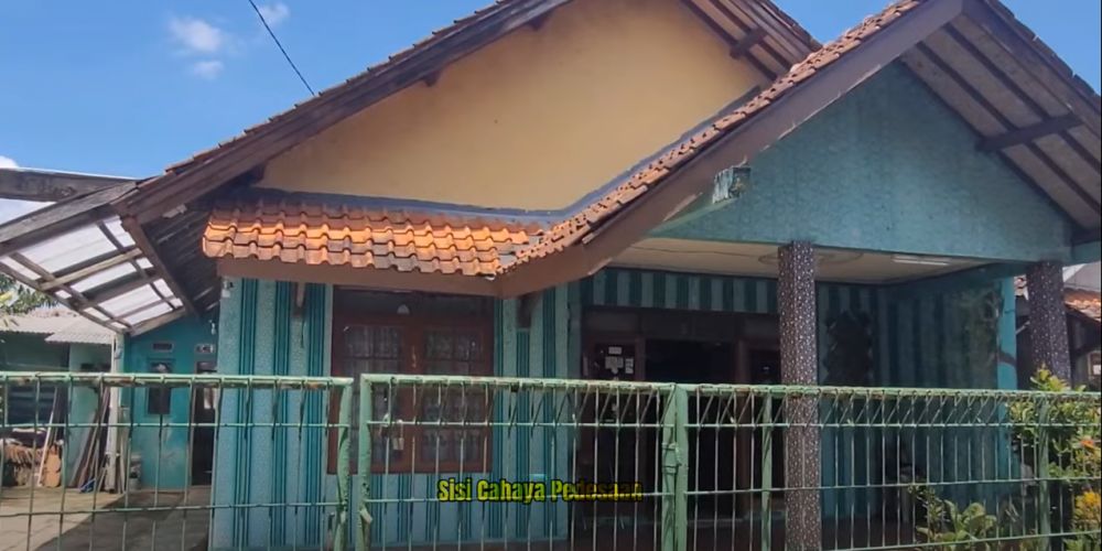 Jadi artis dari dini punya rumah berplafon anyaman bambu, 9 potret dapur Yuki Kato di rumah masa kecil