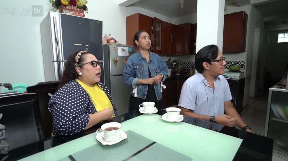 30 Tahun lebih jadi artis pilih punya rumah sederhana, 11 potret dapur Nunung ini jauh dari kata mewah