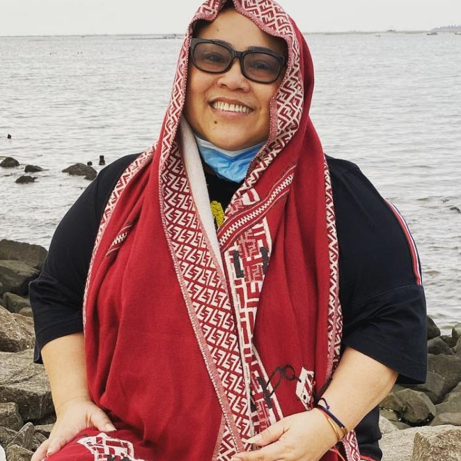 30 Tahun lebih jadi artis pilih punya rumah sederhana, 11 potret dapur Nunung ini jauh dari kata mewah