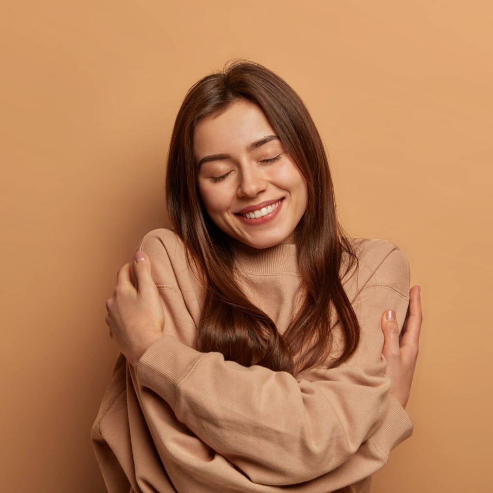 50 Self love quotes bahasa Inggris dan artisnya untuk meningkatkan percaya diri dan kebahagiaan