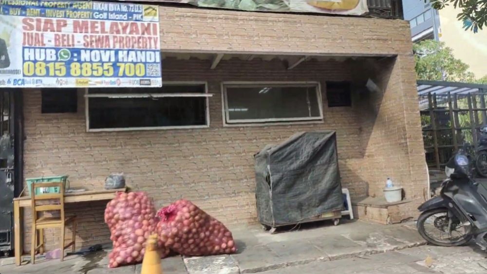 Dapurnya dikritik gegara kotor dan tidak higienis, 11 potret rumah Ci Mehong jadi tempat produksi kue