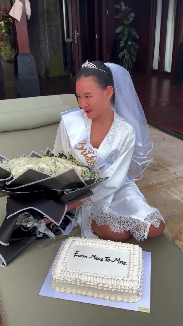 Beda dari artis lain, begini 7 momen kejutan bridal shower Shenina Cinnamon ini bikin salfok fans