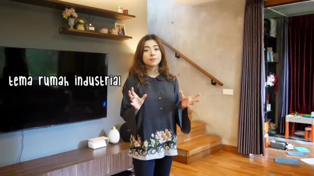 Banyak spot buat ngadem, 11 potret rumah Rizkina Nazar kakak Rizky Nazar ini suasananya sejuk pol