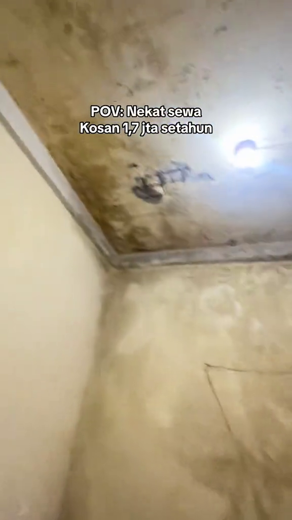 Kamar lembap bekas gudang sewanya Rp140 ribu sebulan ini dimakeover jadi ala Jepang, intip 11 hasilnya