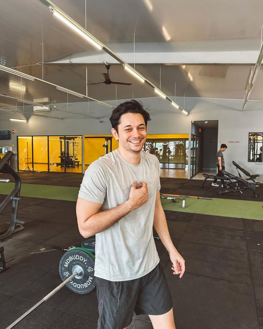 2 Bulan cerai dari Tengku Dewi diduga punya pacar baru, Andrew Andika ungkap sosoknya