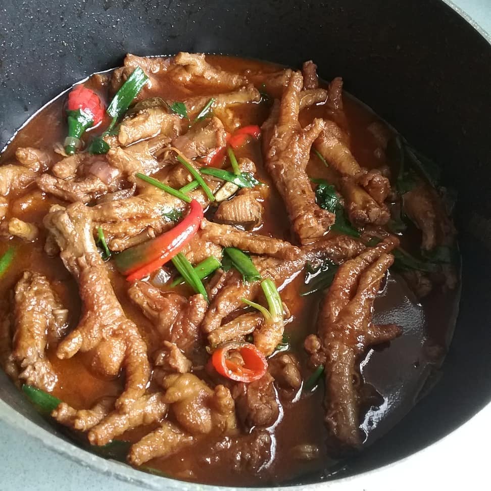 11 Masakan rumahan olahan ceker untuk lauk makan nasi yang lezat