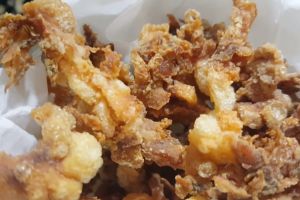 Trik membuat keripik ceker ayam yang super renyah dan gurih dengan tambahan 2 bahan dapur