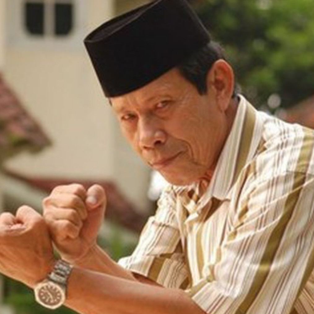 50 Pantun kocak Betawi paling gokil, dijamin bikin ketawa terbahak