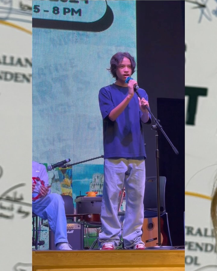 9 Potret Noah Sinclair yang kini beranjak ABG, sudah pas pakai baju mendiang Ashraf