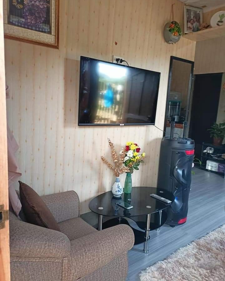 Dari depan tampak gubuk, 9 potret rumah bambu ini bukti sederhana tetap terasa mewah