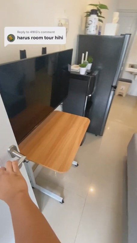 Kontrakan mini buka pintu langsung dapur ini penataannya ciamik, tak bikin terasa sumpek, 9 potretnya