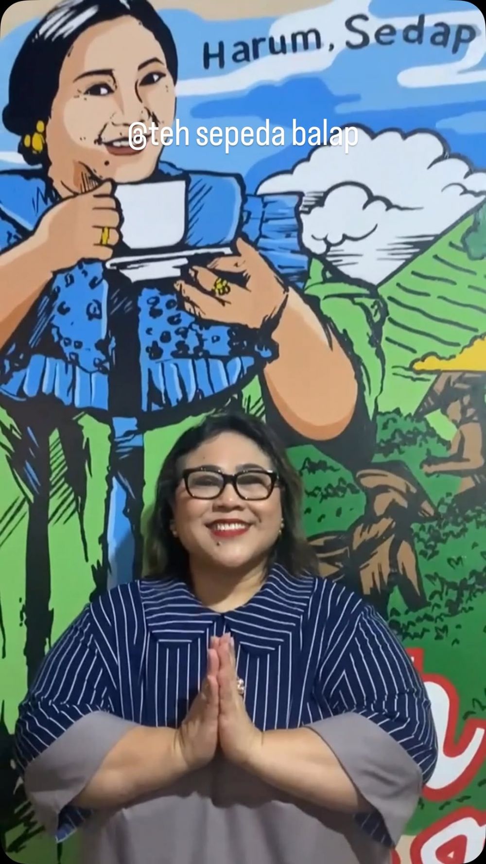 Berjuang habis-habisan buat keluarga, Nunung rela tinggal di kosan sepetak usai jual mobil dan rumah