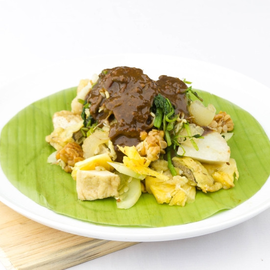 Trik merebus cingur sapi agar cepat empuk, tidak amis, dan teksturnya sempurna