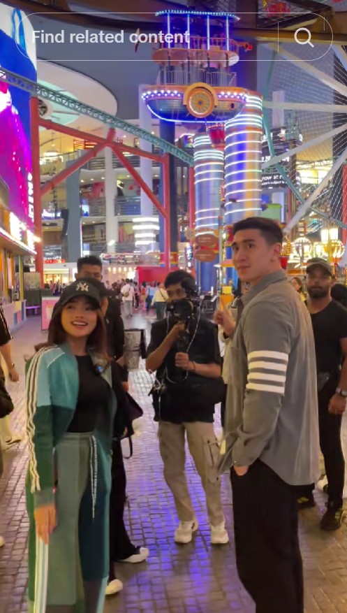 Verrell Bramasta temani Fuji kerja di Malaysia, 9 momen kebersamaannya ramai didoakan netizen berjodoh