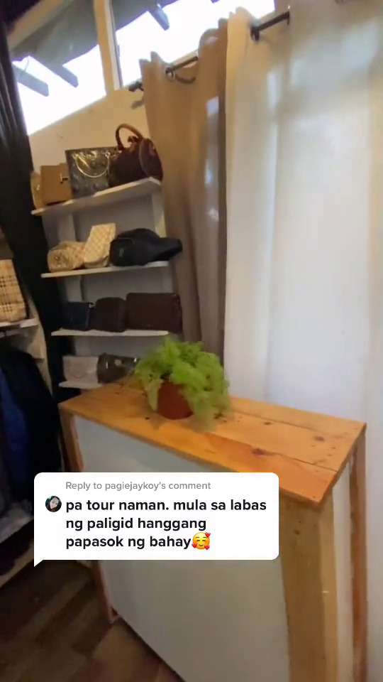 Dari luar seperti gubuk, ternyata 9 potret kamar ini dalamnya estetik bikin terkecoh