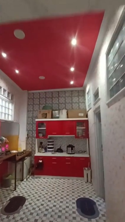 Terlihat bak gubuk reyot, 9 potret rumah ini interiornya bikin melongo, mirip hunian di kompleks