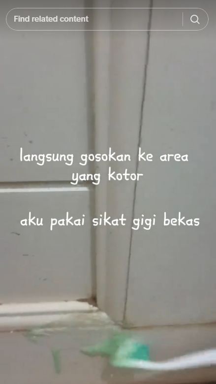 Trik agar kerak kuning di pintu kamar mandi hilang modal Rp Rp2.000, cukup pakai 2 bahan sederhana