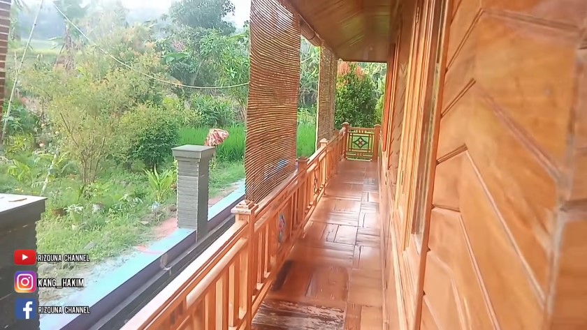 Di tengah sawah dari luar sederhana, ternyata rumah ini harganya Rp 1 M, 9 potretnya bikin mupeng