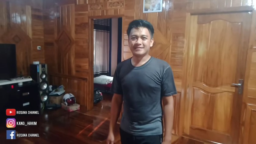 Di tengah sawah dari luar sederhana, ternyata rumah ini harganya Rp 1 M, 9 potretnya bikin mupeng