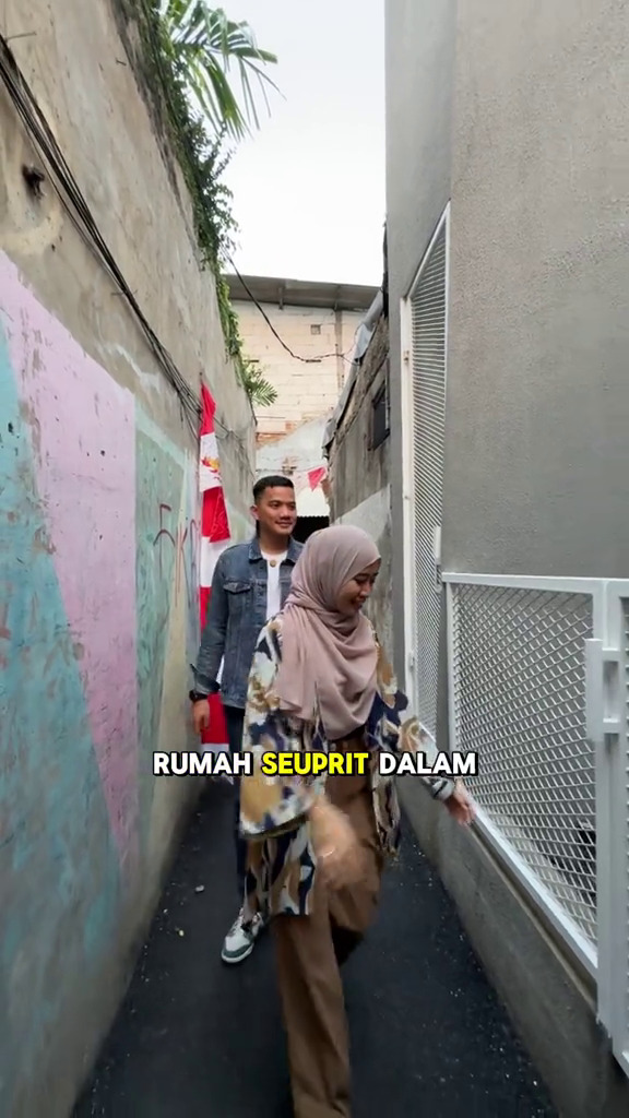 Nyempil di gang sempit, intip 9 potret rumah lebar 3 meter ini minimalis pol tapi tak sumpek