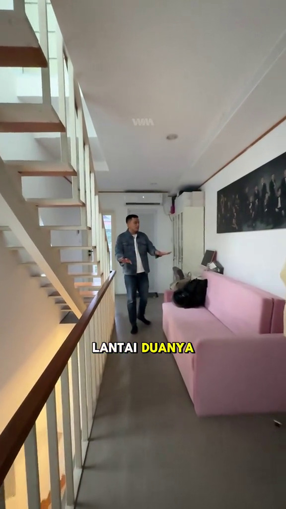 Nyempil di gang sempit, intip 9 potret rumah lebar 3 meter ini minimalis pol tapi tak sumpek