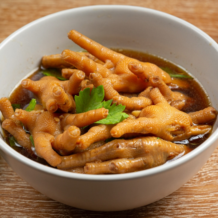 Trik jitu merebus ceker ayam agar empuk dan bebas bau amis