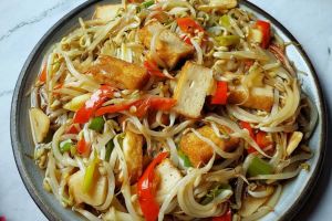 Cara menumis tauge agar tetap renyah dan lezat, rahasia memasak antigagal