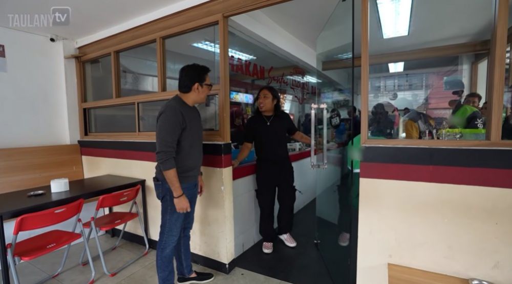 Jadi komedian sukses, Praz Teguh buka warung makan demi wujudkan impian mendiang ibu, ini 11 potretnya