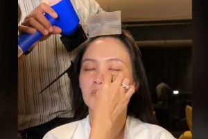 Viral video gubernur terkaya Indonesia, Sherly Tjoanda didandani, ditonton sampai jutaan kali