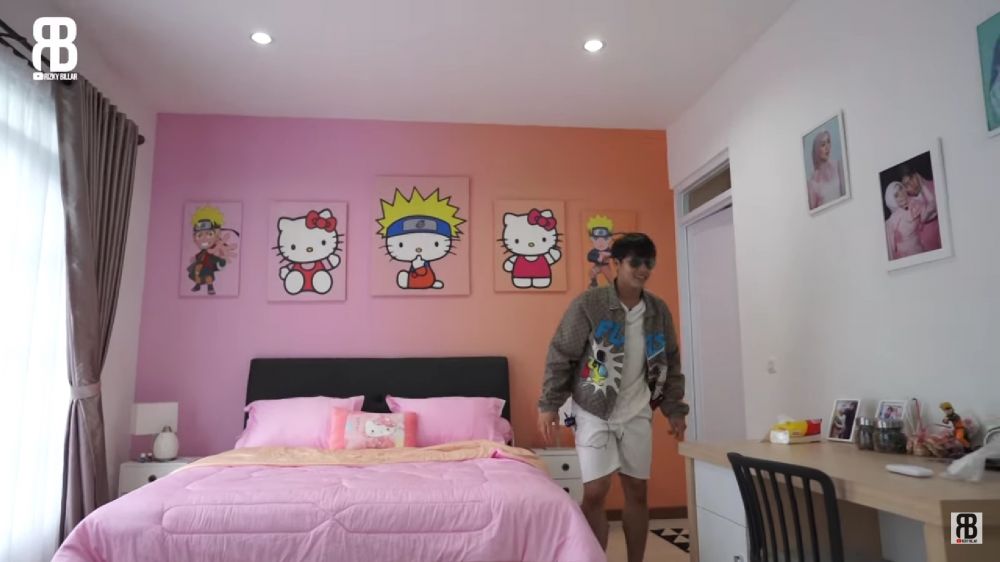 Dari berdinding bambu dimakeover jadi bak istana, intip 9 potret rumah Lesty Kejora di dekat sawah