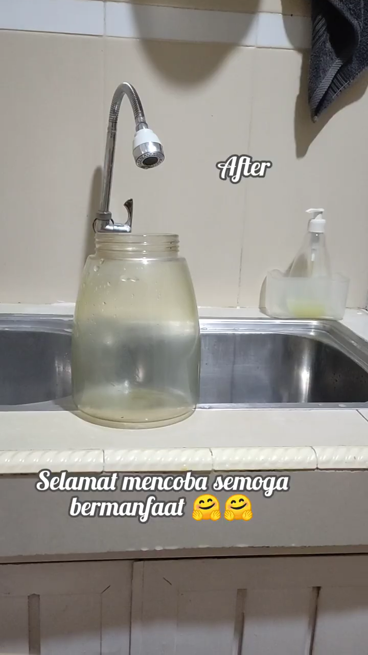 Trik mudah hilangkan noda kunyit di toples tanpa digosok baking soda, putih bersih lagi pakai 2 bahan