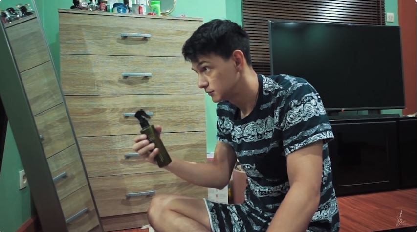 Bantah miskin gegara rumahnya sederhana, 9 potret kamar Marcell Darwin ini simpel tanpa walk in closet